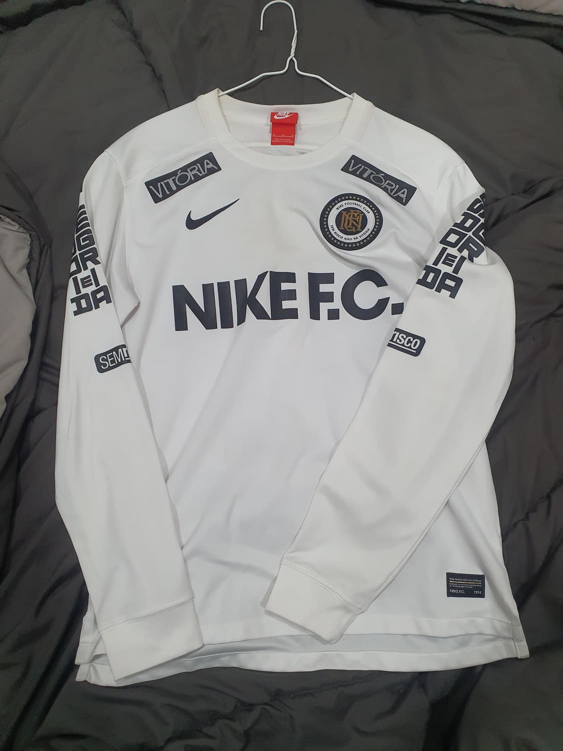 나이키 빅토리아 fc트레이닝탑 상품이미지1