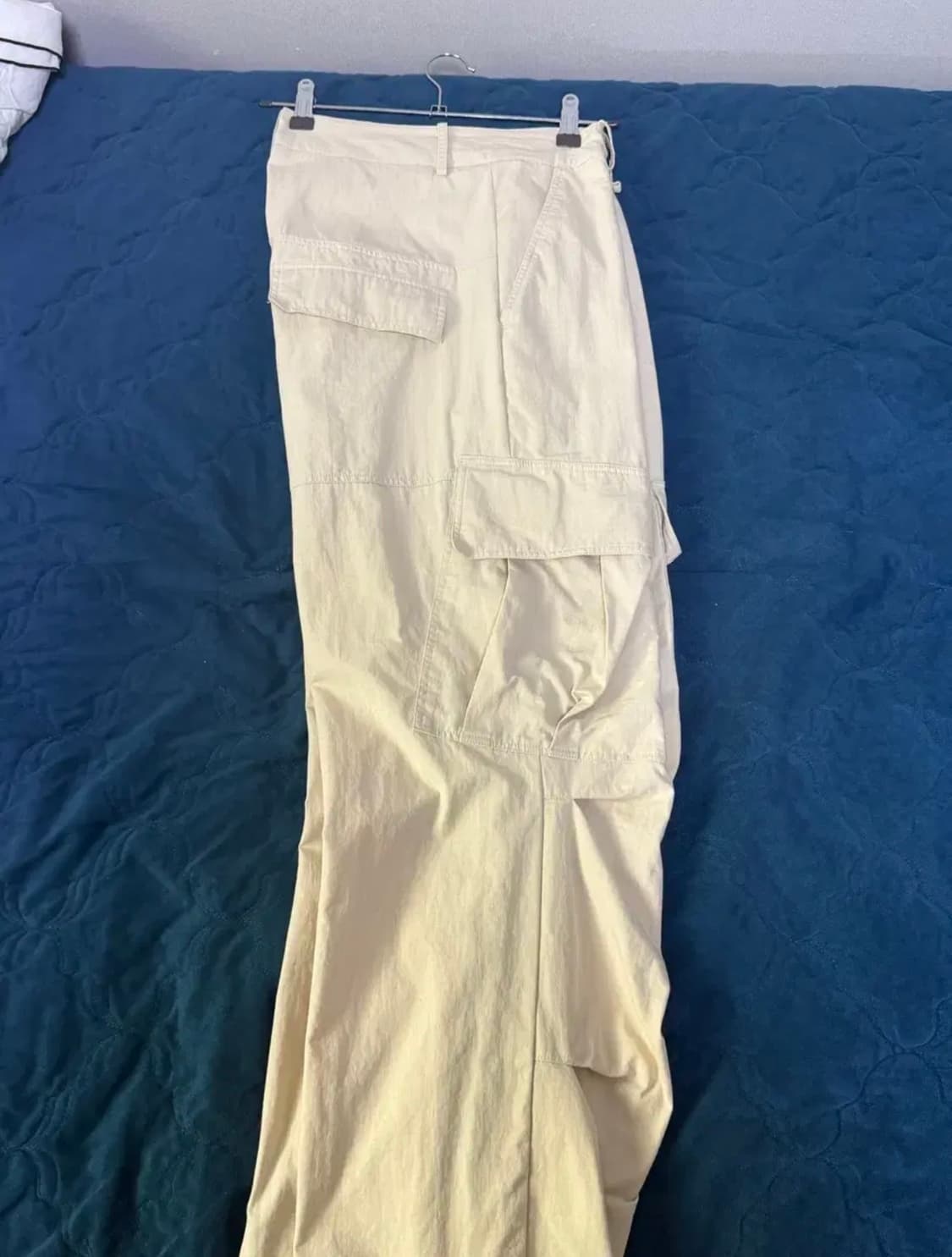 Yiyae slant structure cargo pants m팝니다 상품이미지2