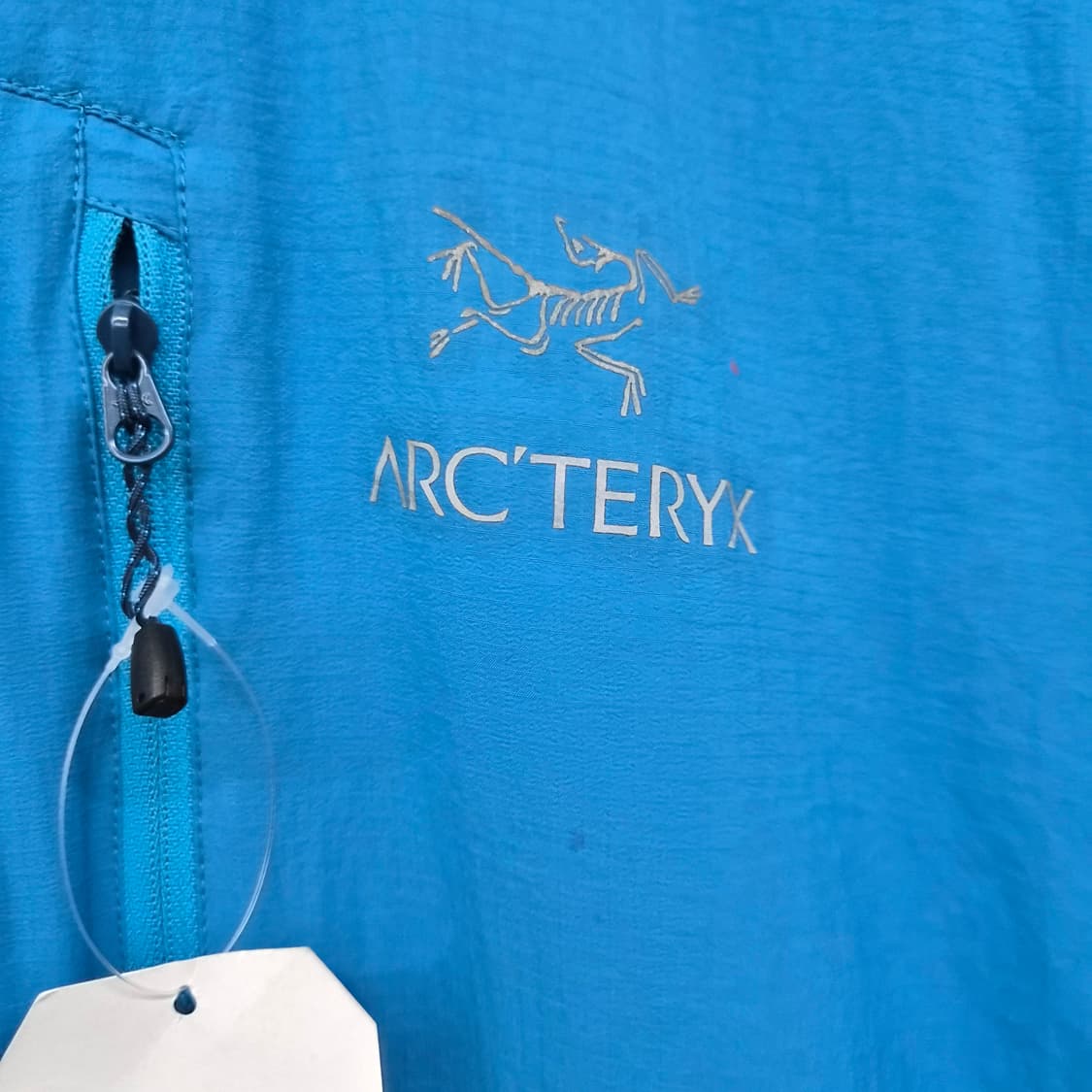 아크테릭스 후드 바람막이 블루 남여공용 L 상품이미지3
