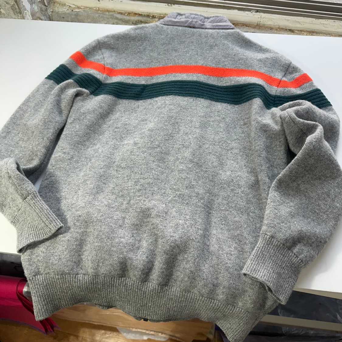 95-100 헤지스골프 그레이 기본로고 울100% 골프니트집업 상품이미지5