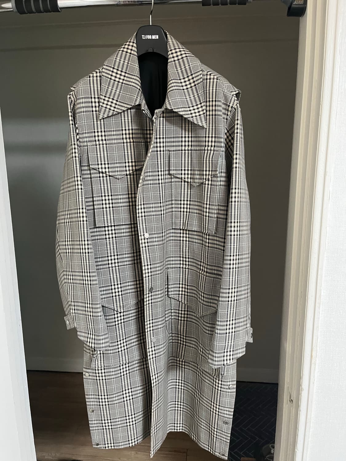 솔리드옴므 체크 트렌치코트 팝니다 상품이미지5