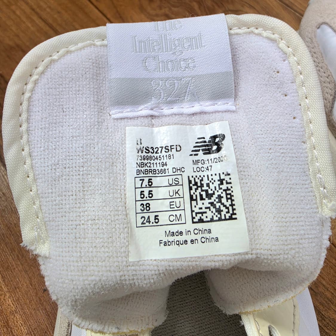 뉴발란스 327 문빔  상품이미지7