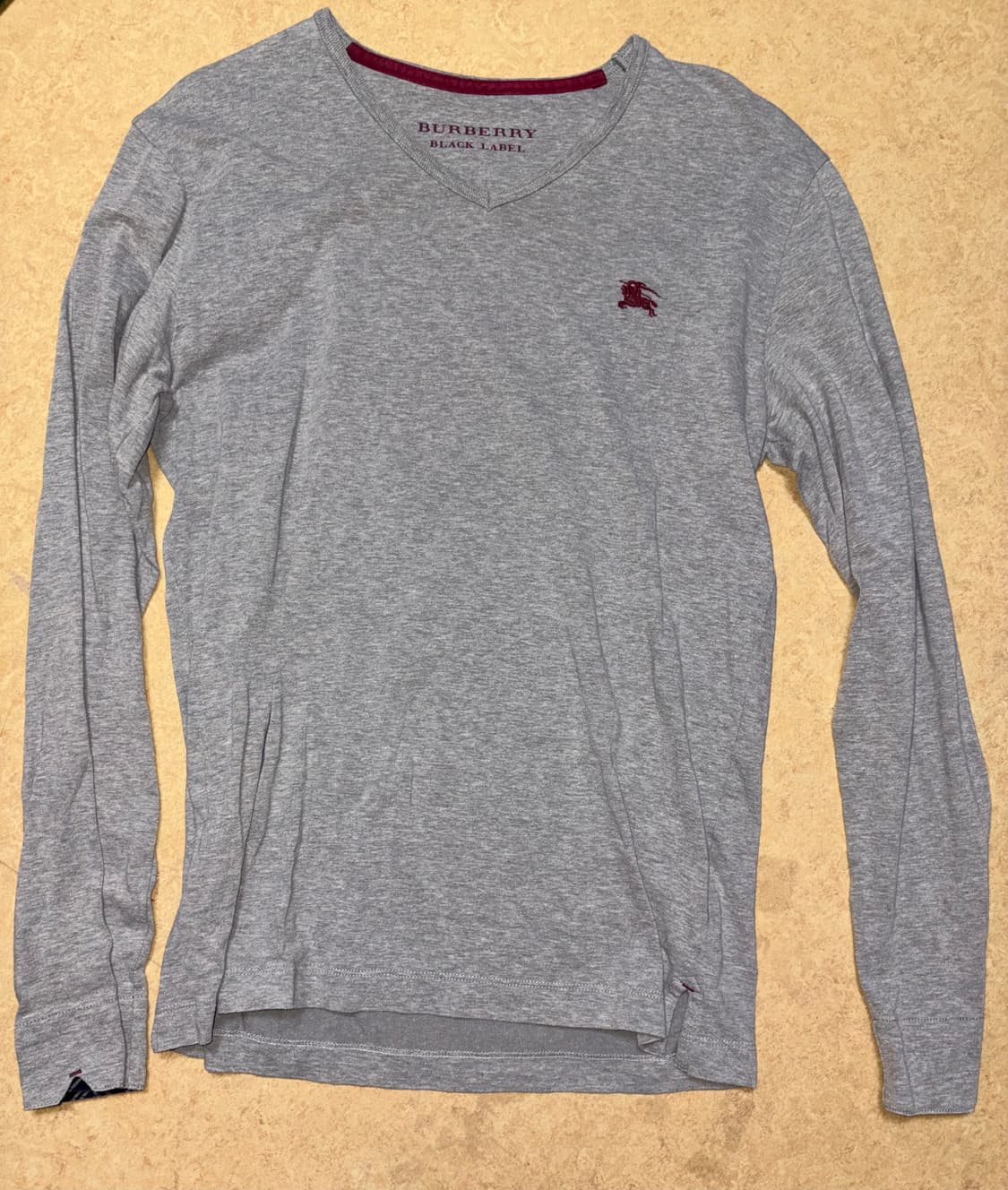 버버리 블랙라벨 롱슬리브 상품이미지2