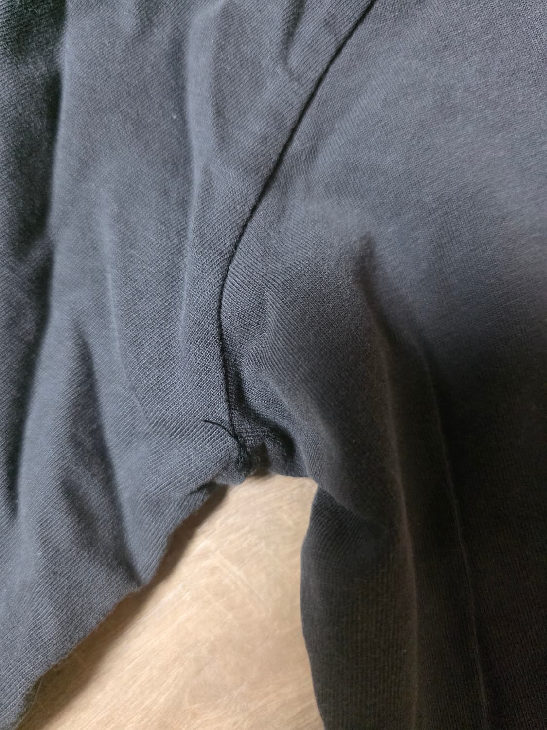 폴리테루 베르세르크 롱슬리브 차콜 4사이즈 상품이미지4