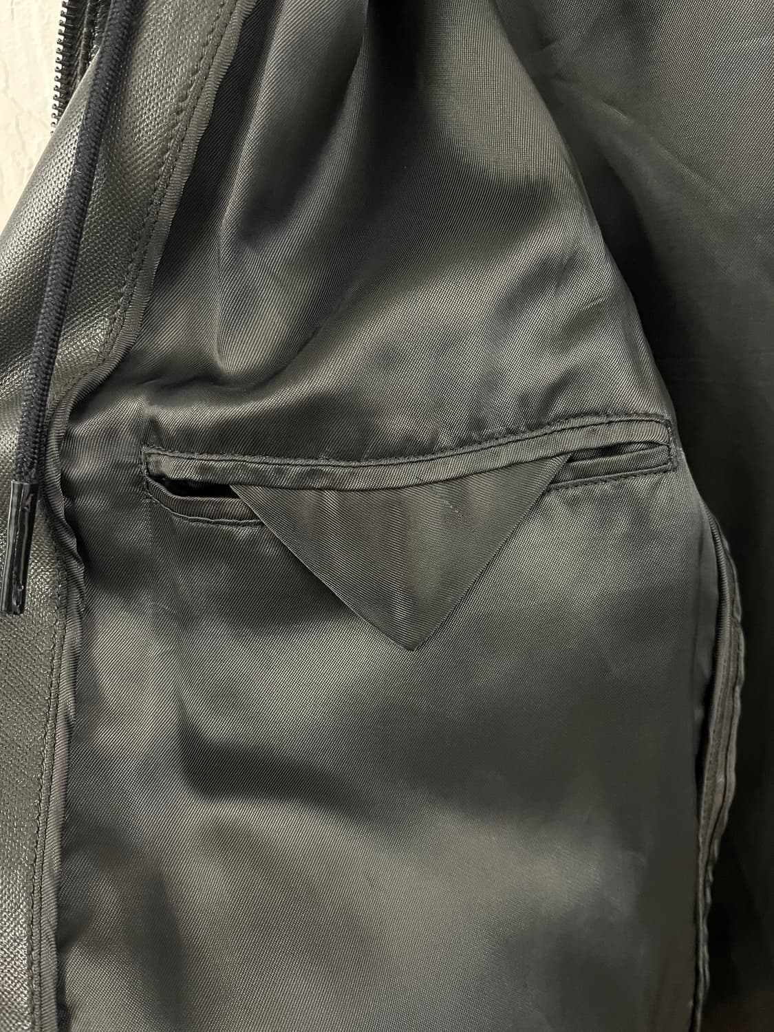 프라다 2010SS 런웨이 레더 후드 자켓 상품이미지9