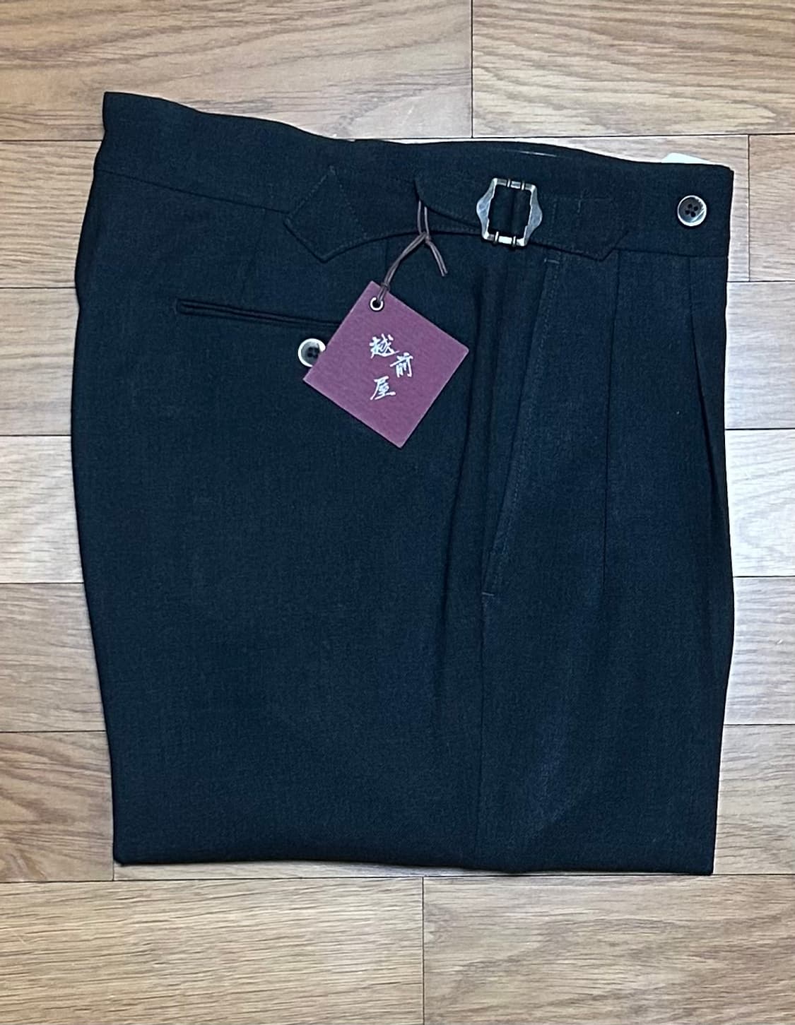 에치젠야 프레스코 투턱 트라우저 차콜 46 상품이미지1