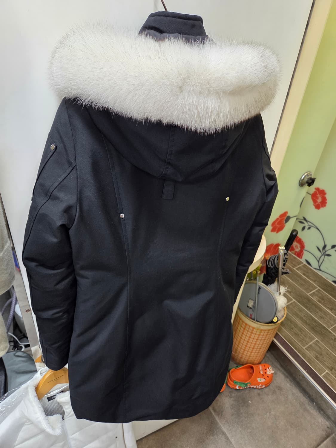 무스너클 화이트퍼 상품이미지2