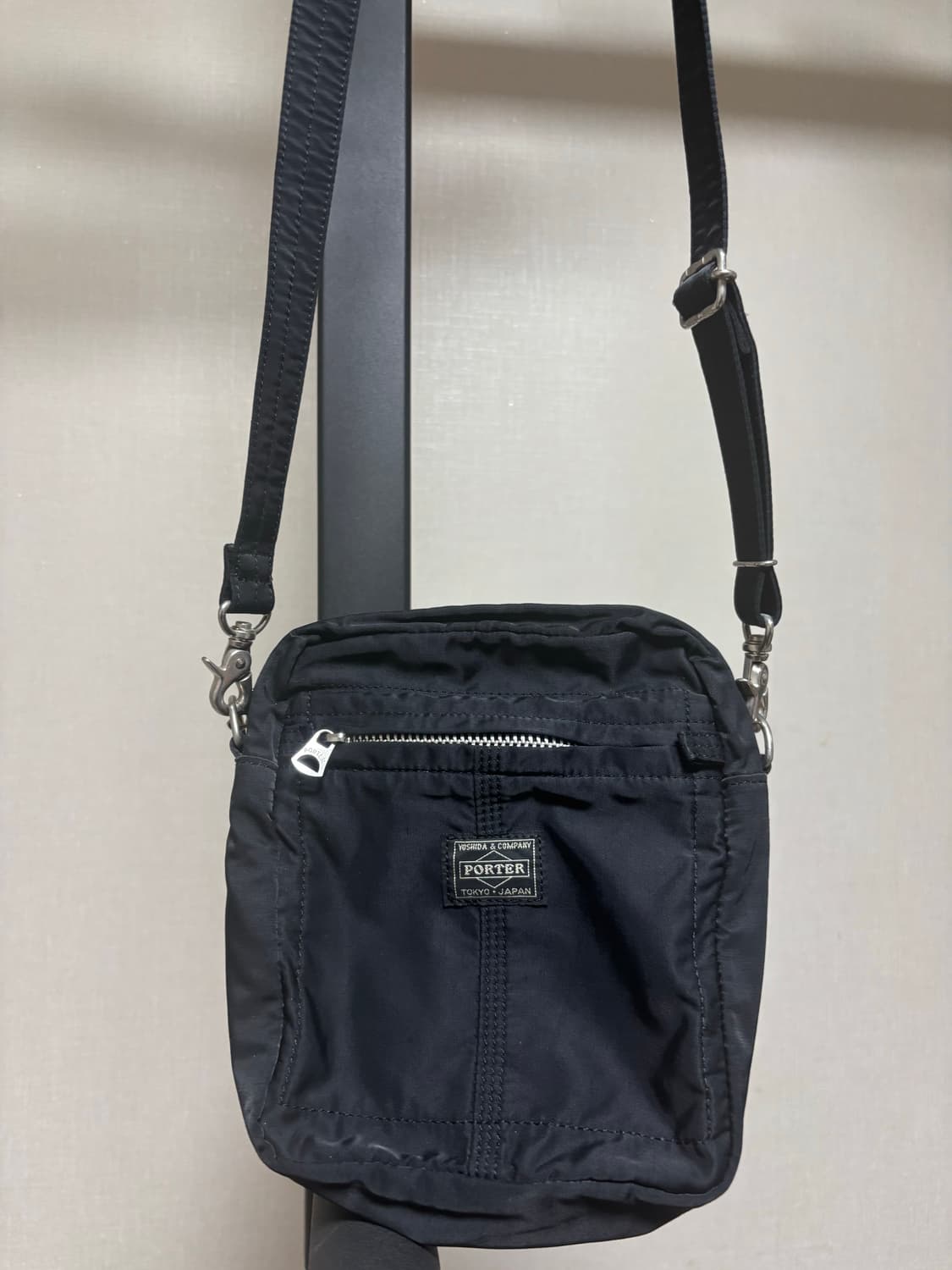 포터 마일 숄더백 블랙 상품이미지2