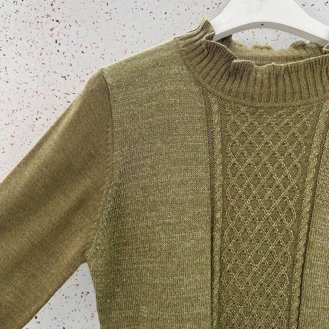 빈티지 프릴 넥 포켓 니트 상품이미지3