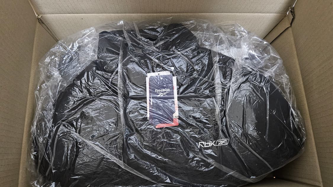 리복 프리미어 볼패딩 블랙 새상품 상품이미지3