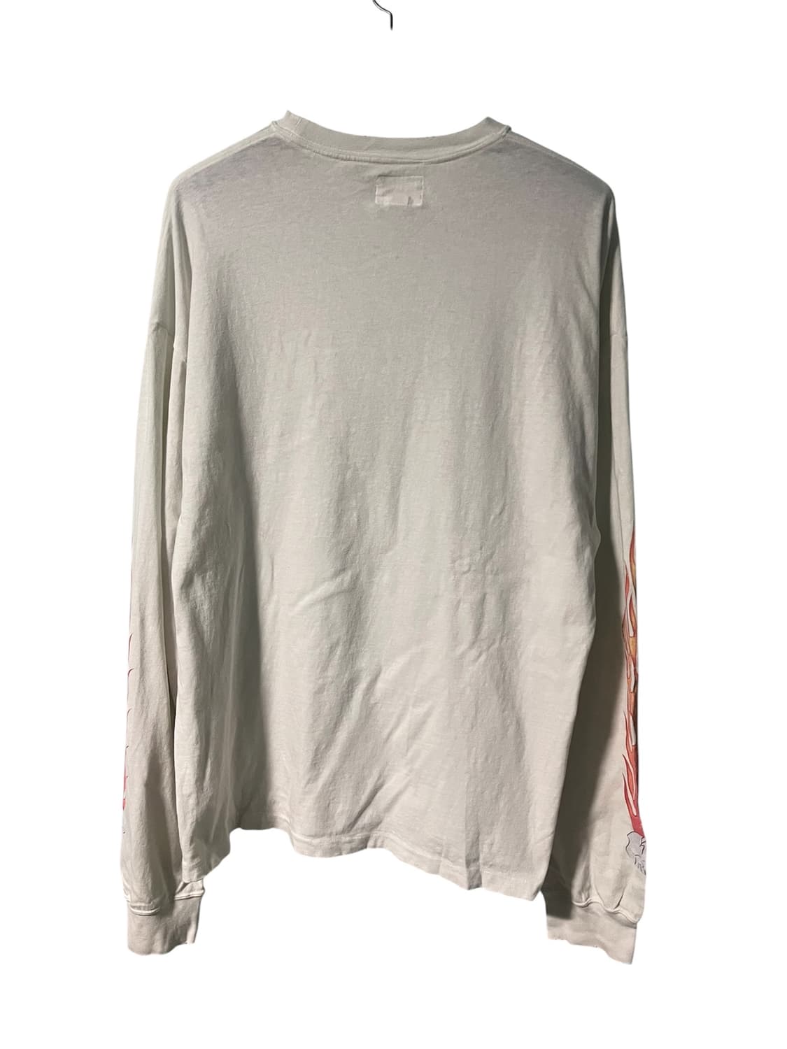 [L] 카미야 스컬 플레임 롱슬리브 오프화이트 상품이미지4