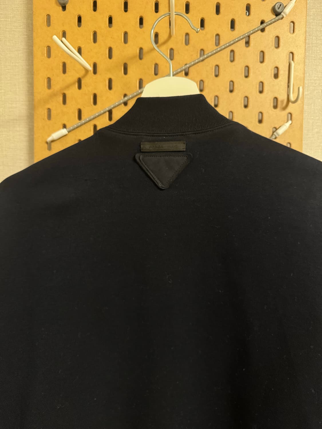 17ss 프라다 집업 자켓 상품이미지1