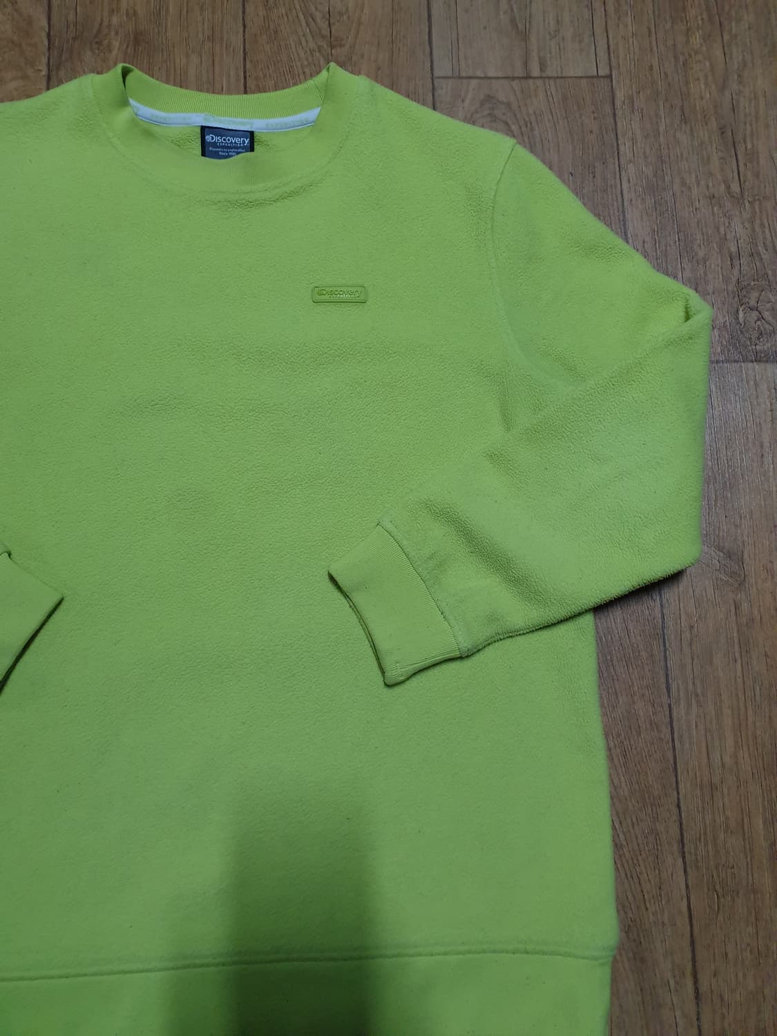 1177 디스커버리 라운드티 95~100 사이즈입니다 상품이미지3