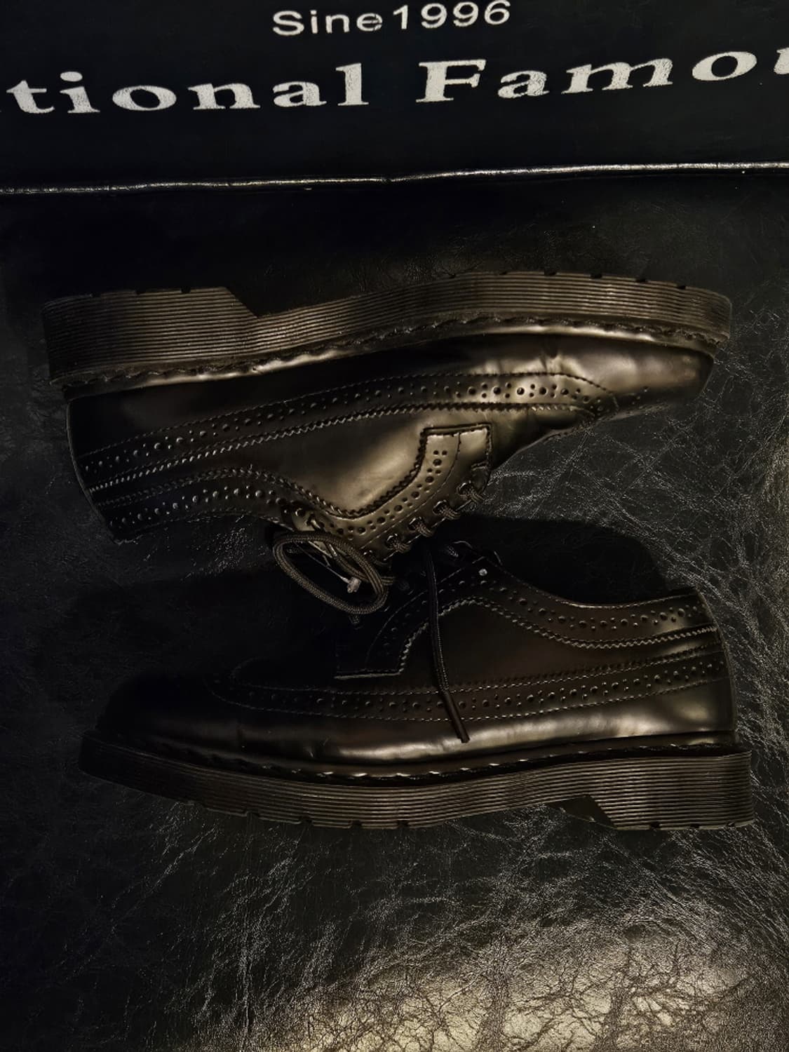 닥터마틴 3989 브로그 윙팁 슈즈(UK6/245~50MM)/ 10039 상품이미지3