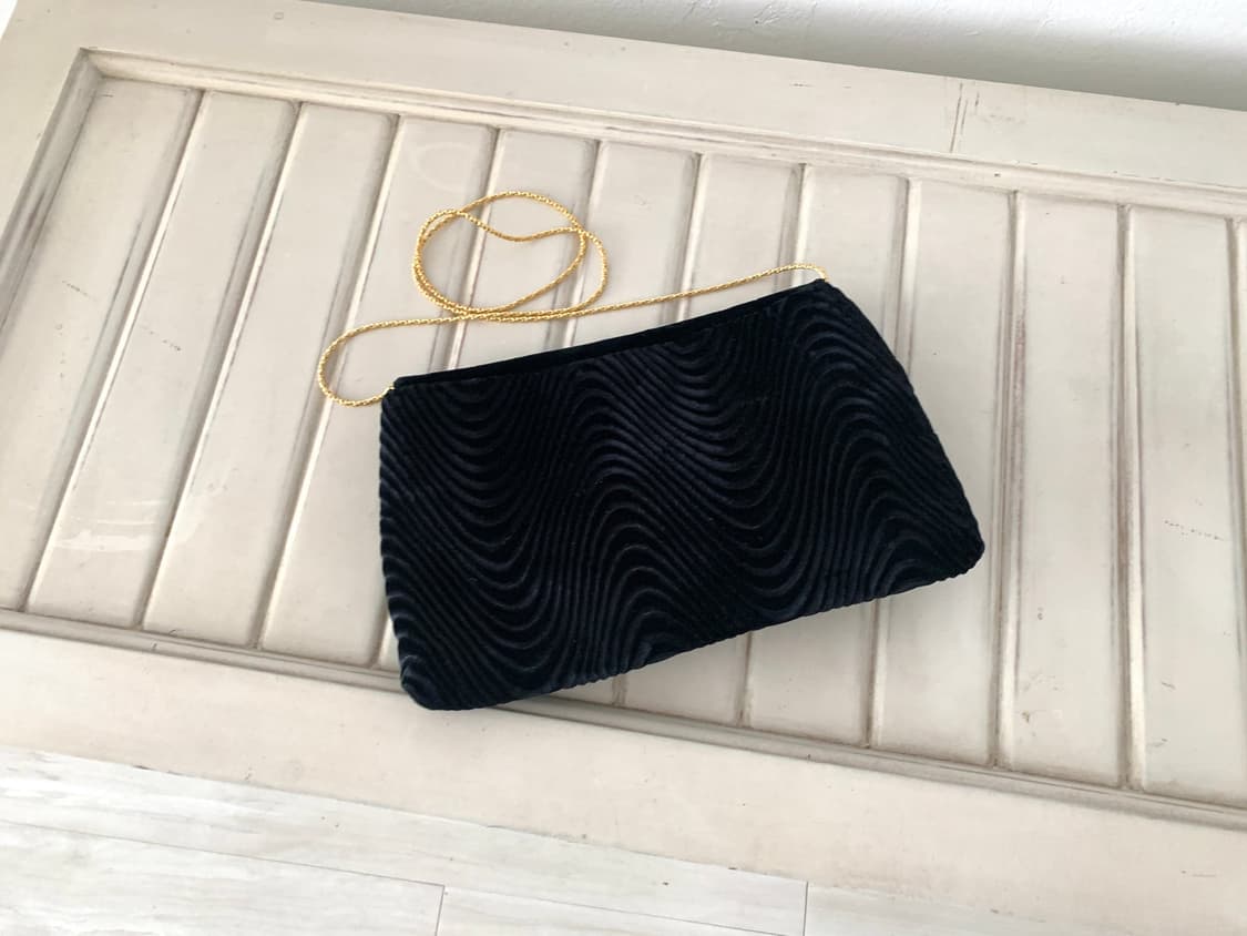 Black Velvet Gold Embroidery Mini Bag 상품이미지5