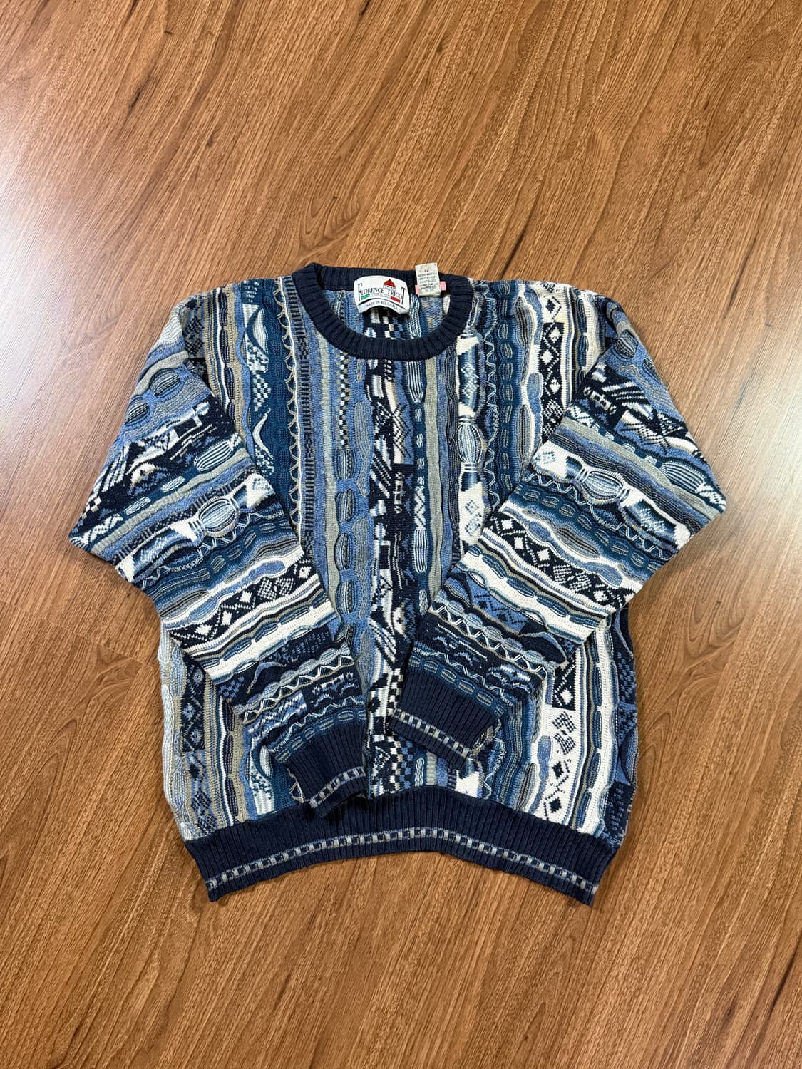 COOGI 패턴 빈티지 니트 상품이미지1