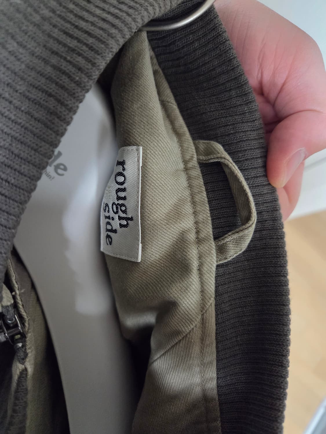 러프사이드 호라이즌 봄버 카키베이지 2 상품이미지4