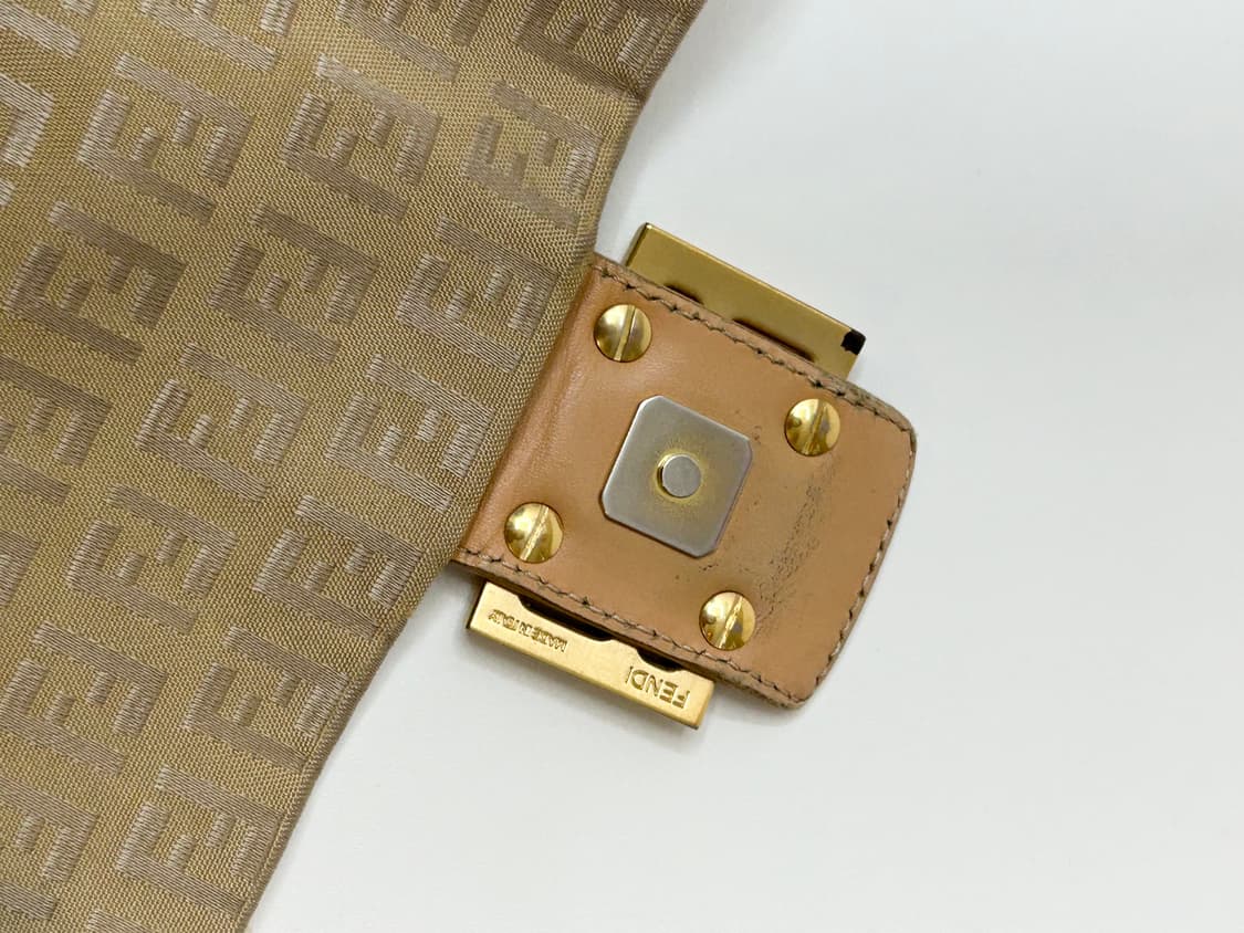 Fendi 펜디 베이지 맘마백 상품이미지8