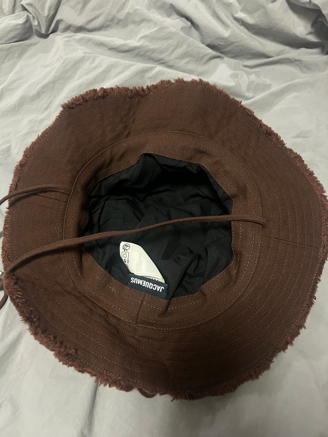 자크뮈스 르밥 아티초크 모자 브라운 상품이미지4