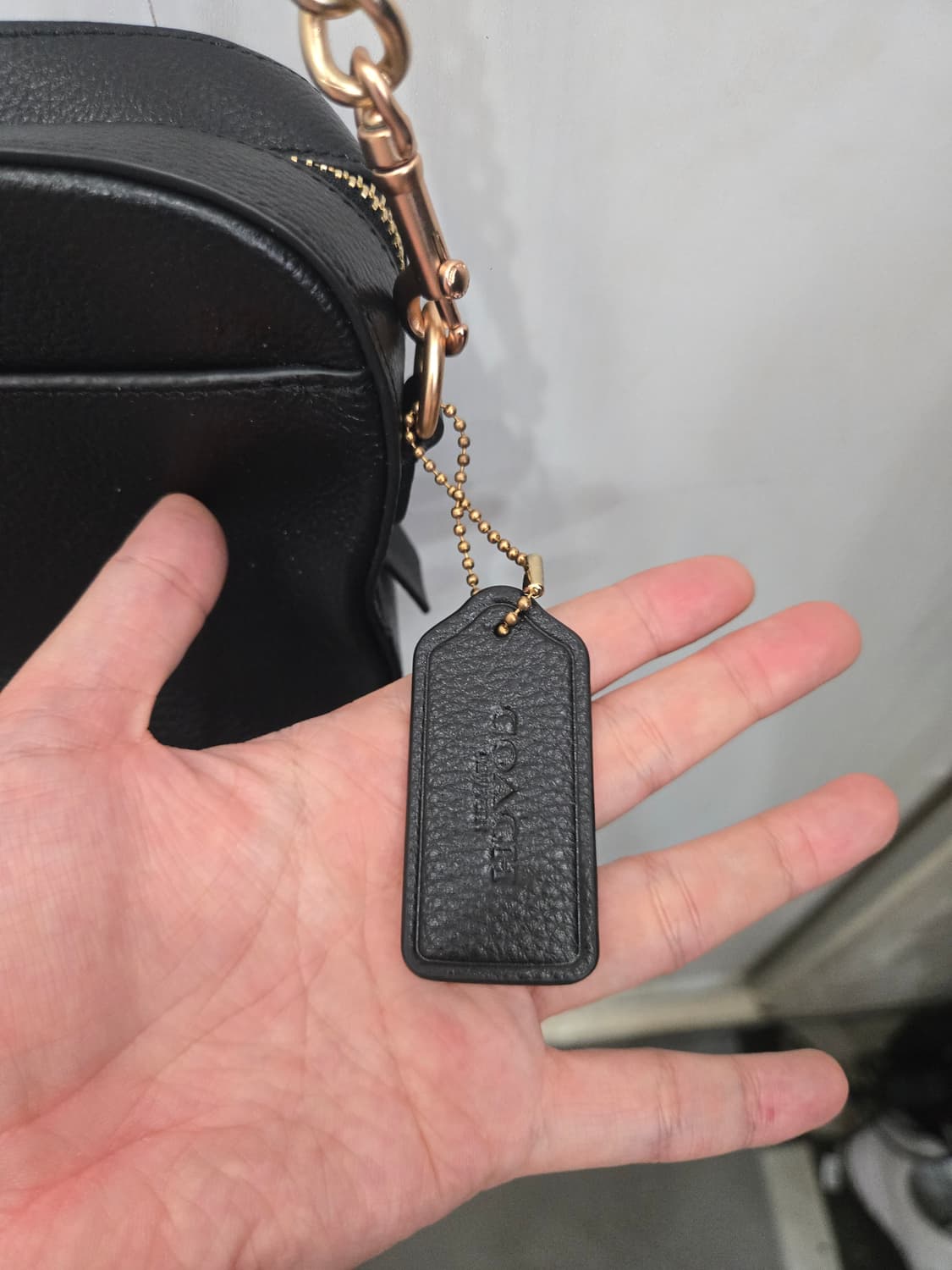 COACH 코치 크로스백! 깔끔하고 예쁜 디자인~ 블랙색상!~ 상품이미지2