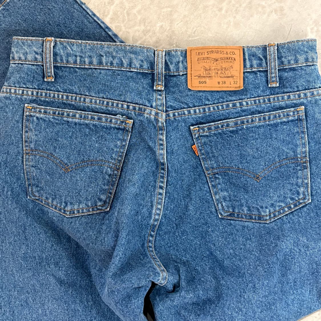 [38/32] 80s  🇨🇦리바이스 505 오렌지 탭 중청 데님 상품이미지5