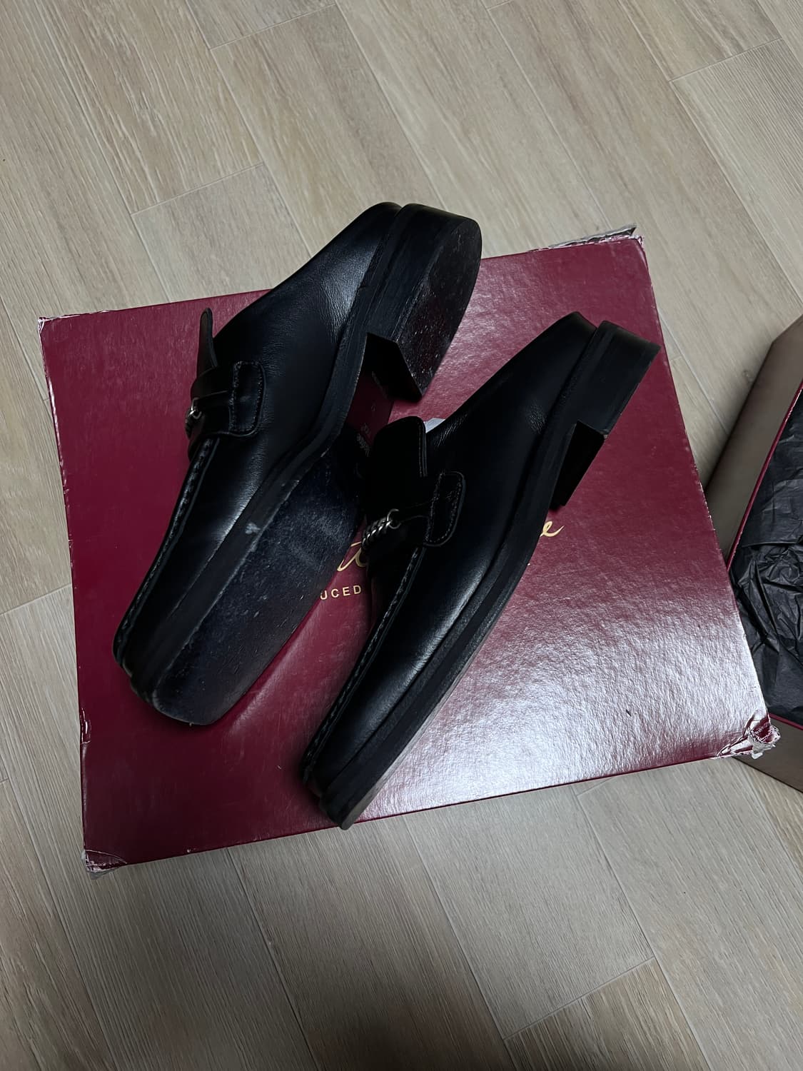 마틴로즈 스퀘어토 뮬 더비 로퍼 상품이미지2