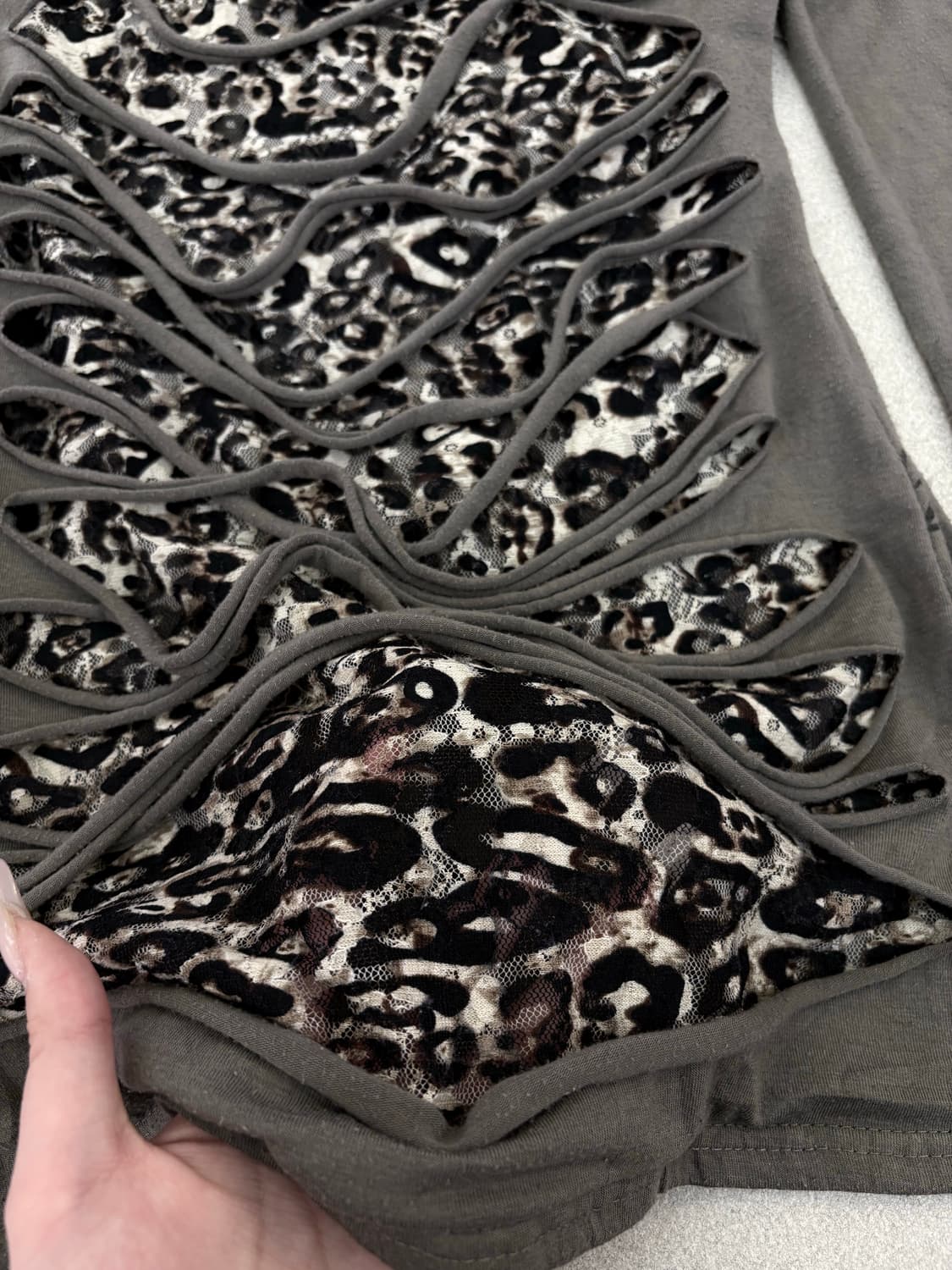 M.K.R. 카키 디테일 롱슬리브 상품이미지4