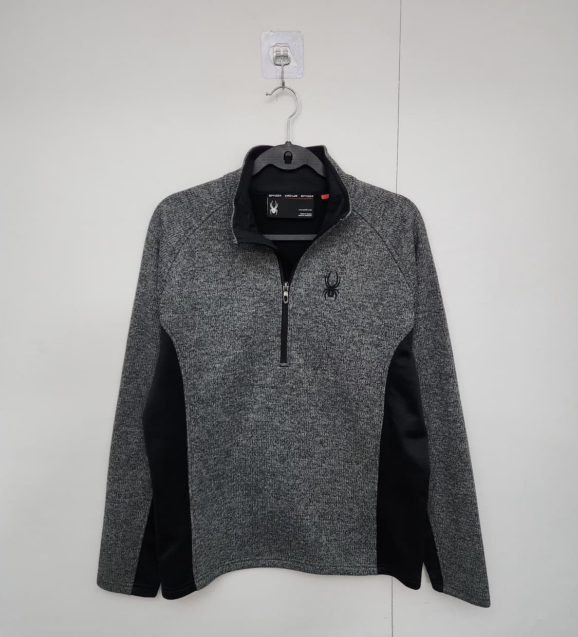 스파이더 100 반집업니트 상품이미지1