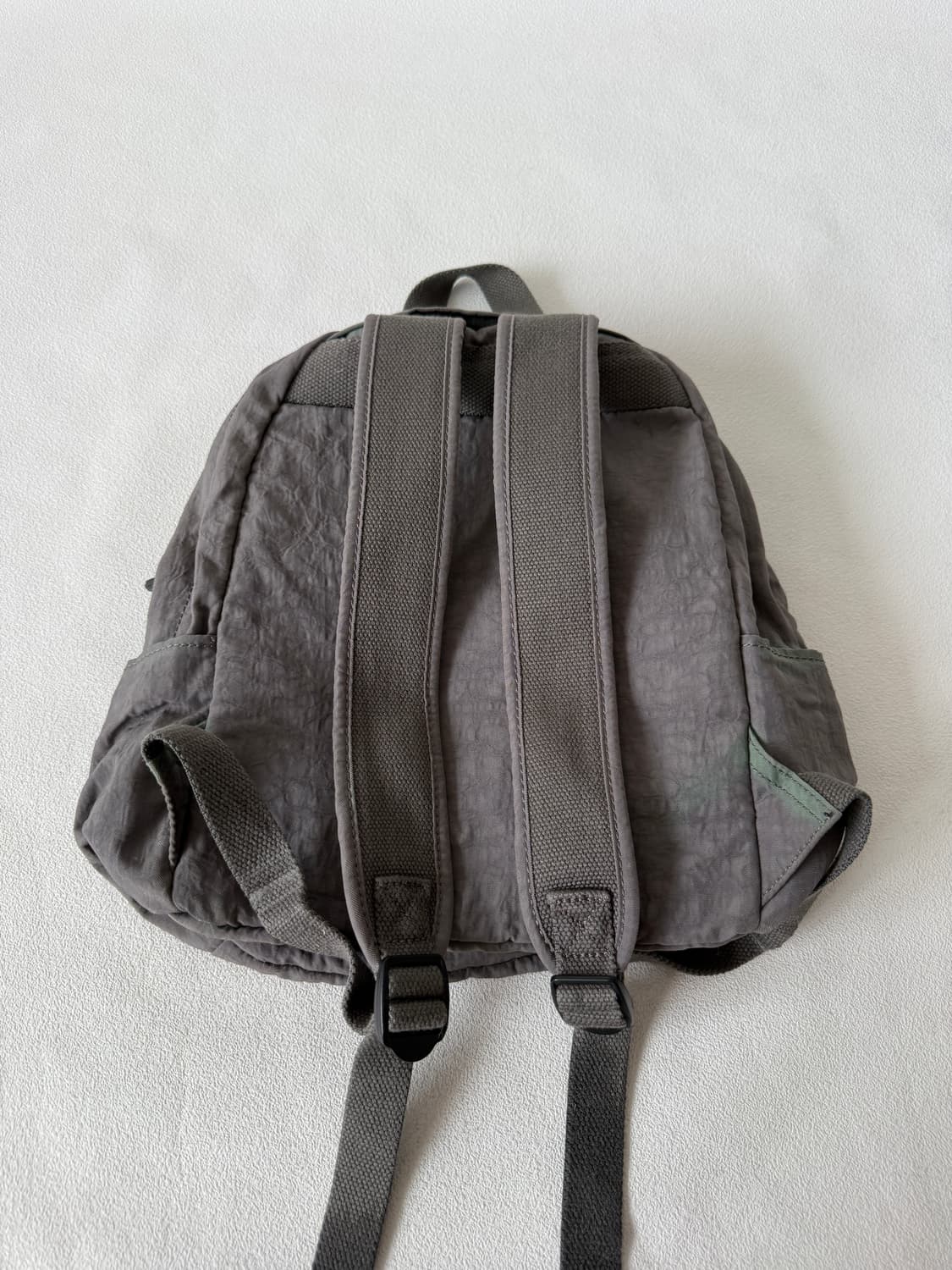 키플링(Kipling) 백팩(뒷면 부분 변색 있음) 상품이미지6