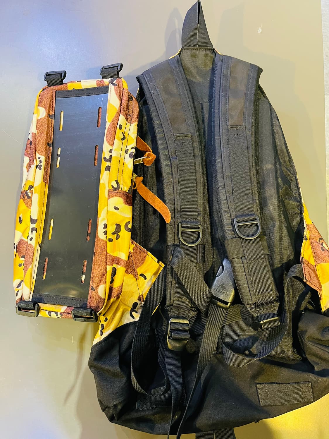 그레고리 초코칩 카모 데이팩 & 싱글포켓 세트 26L 상품이미지7