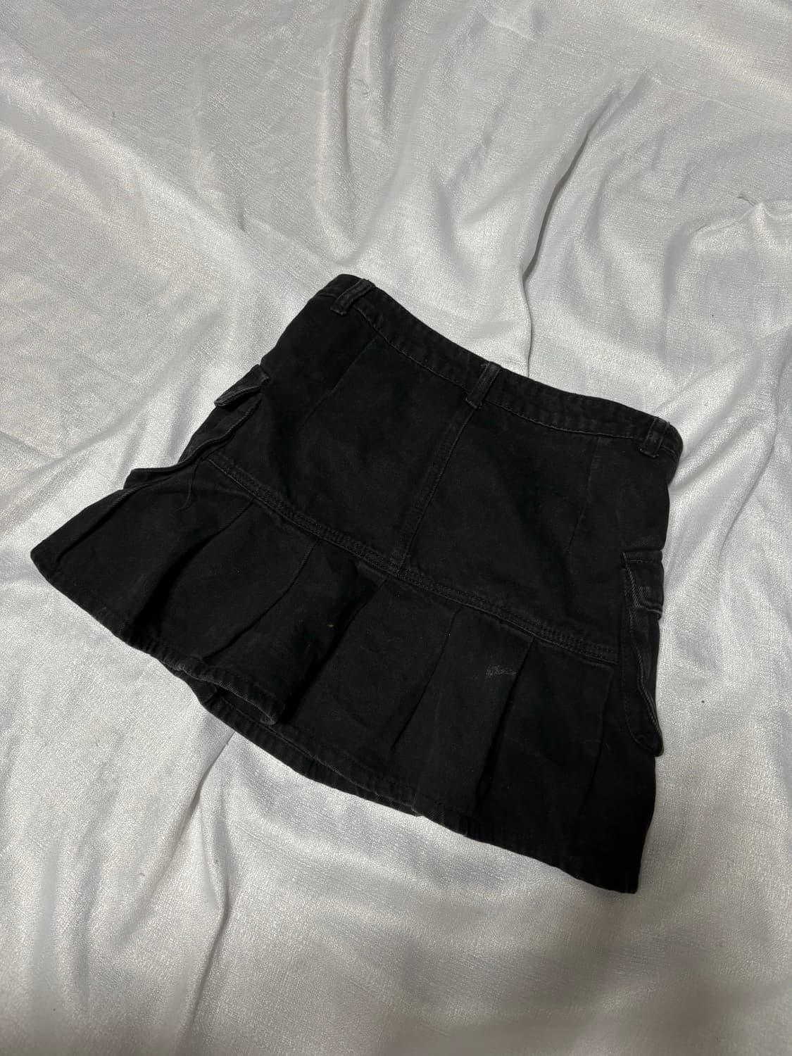 “Unknown” Y2K Black Cargo Pocket Skirts 상품이미지5