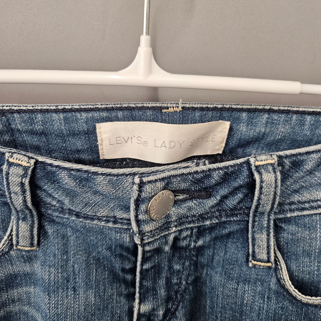 리바이스 y2k 여성 로우웨스트 워싱 데님 상품이미지3