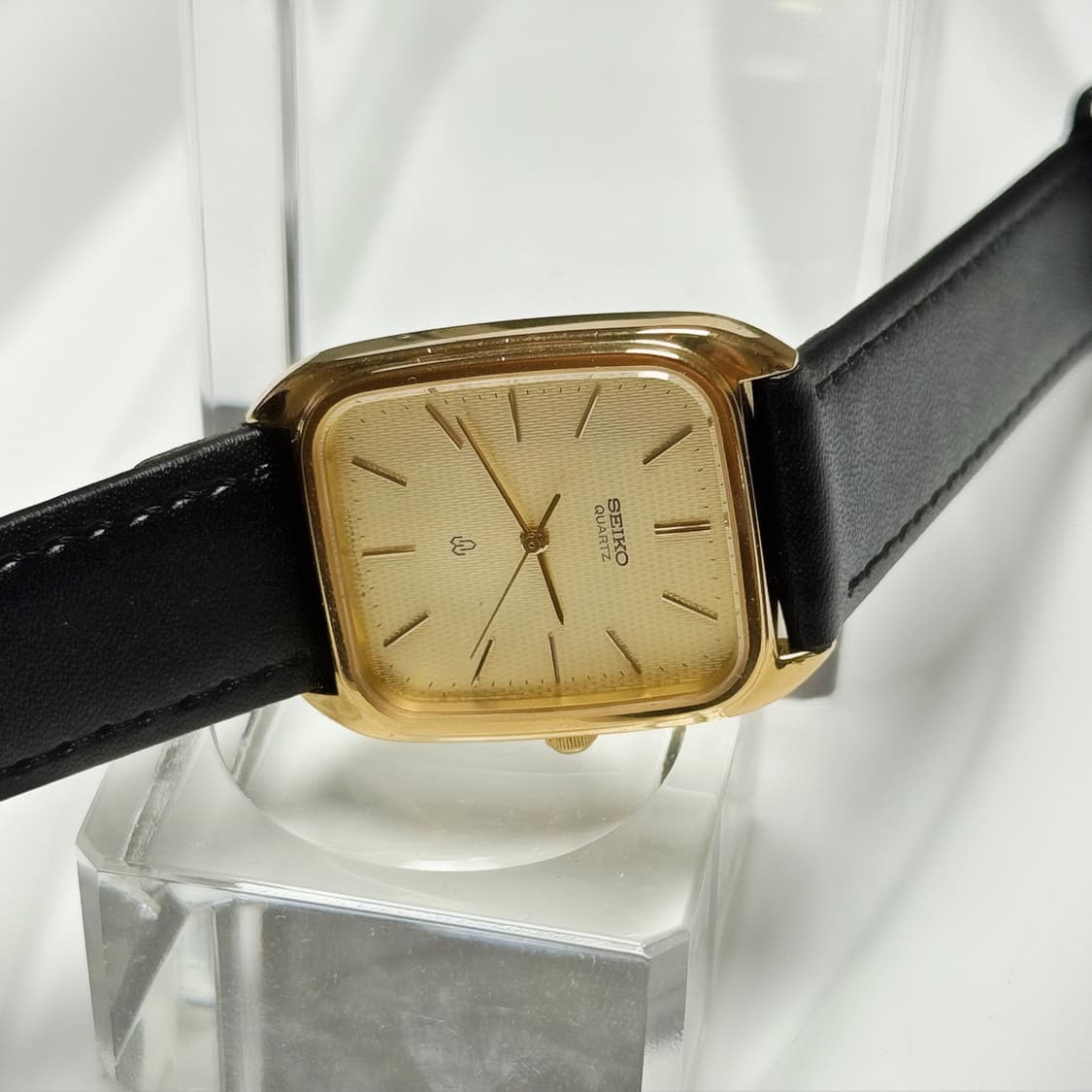 80's90's 빈티지 세이코 스퀘어 린넨 텍스처 워치  상품이미지2