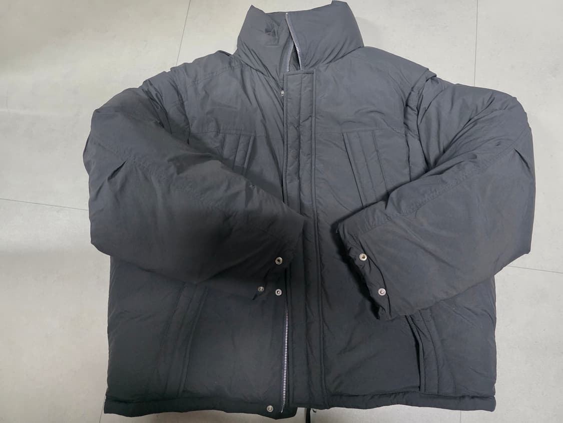 비슬로우 디테처블 몬스터 패딩 M사이즈 상품이미지2