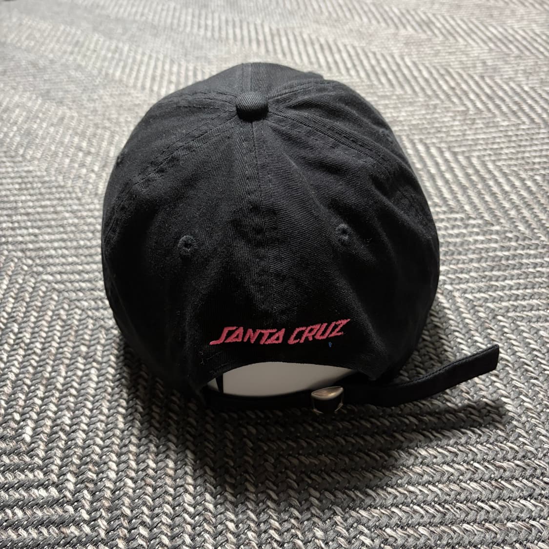 뉴에라 9FORTY 블랙 볼캡 드래곤 자수(OS) 상품이미지4