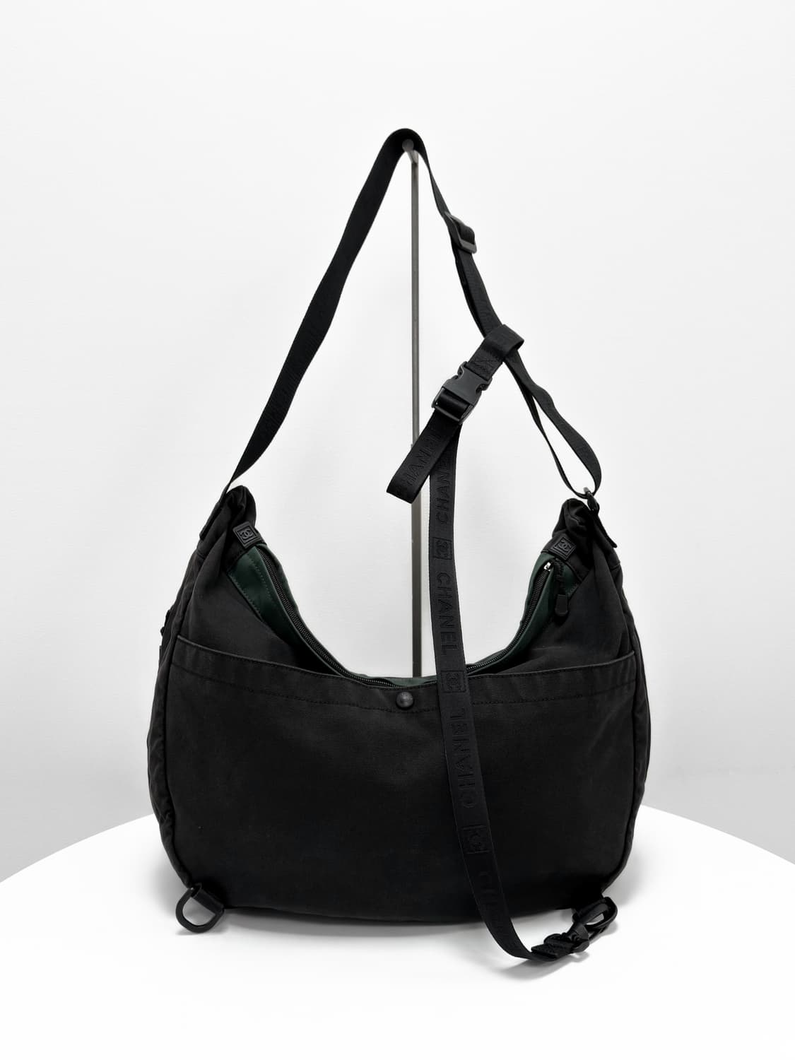 CHANEL Sports Canvas Crossbody Bag 상품이미지5