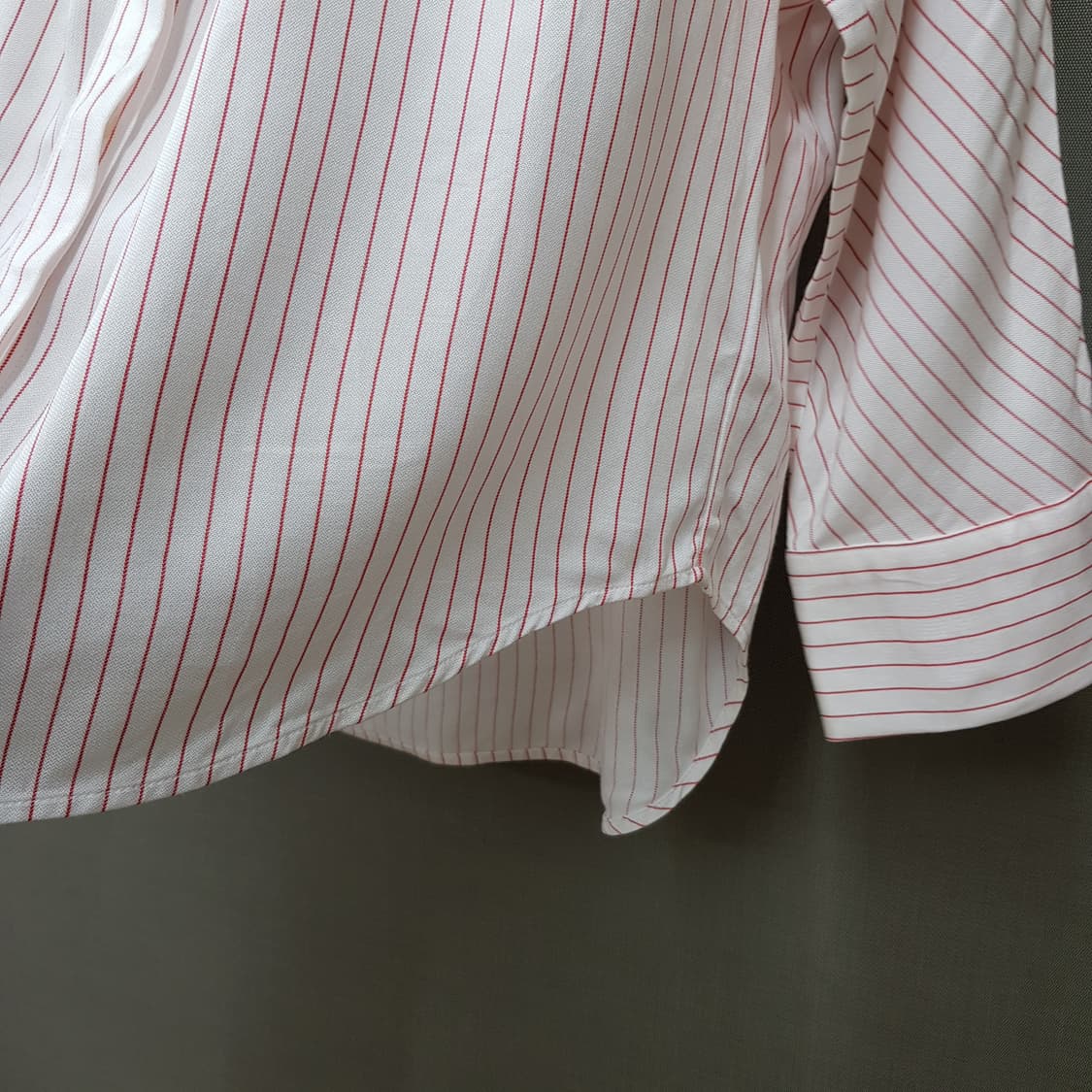 MAJE 마쥬  스트라이프 배색 셔링 블라우스 2사이즈 상품이미지4