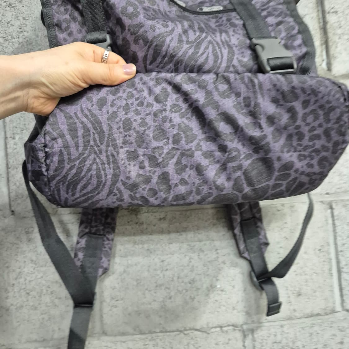 호피패턴 레스포삭백팩  상품이미지4