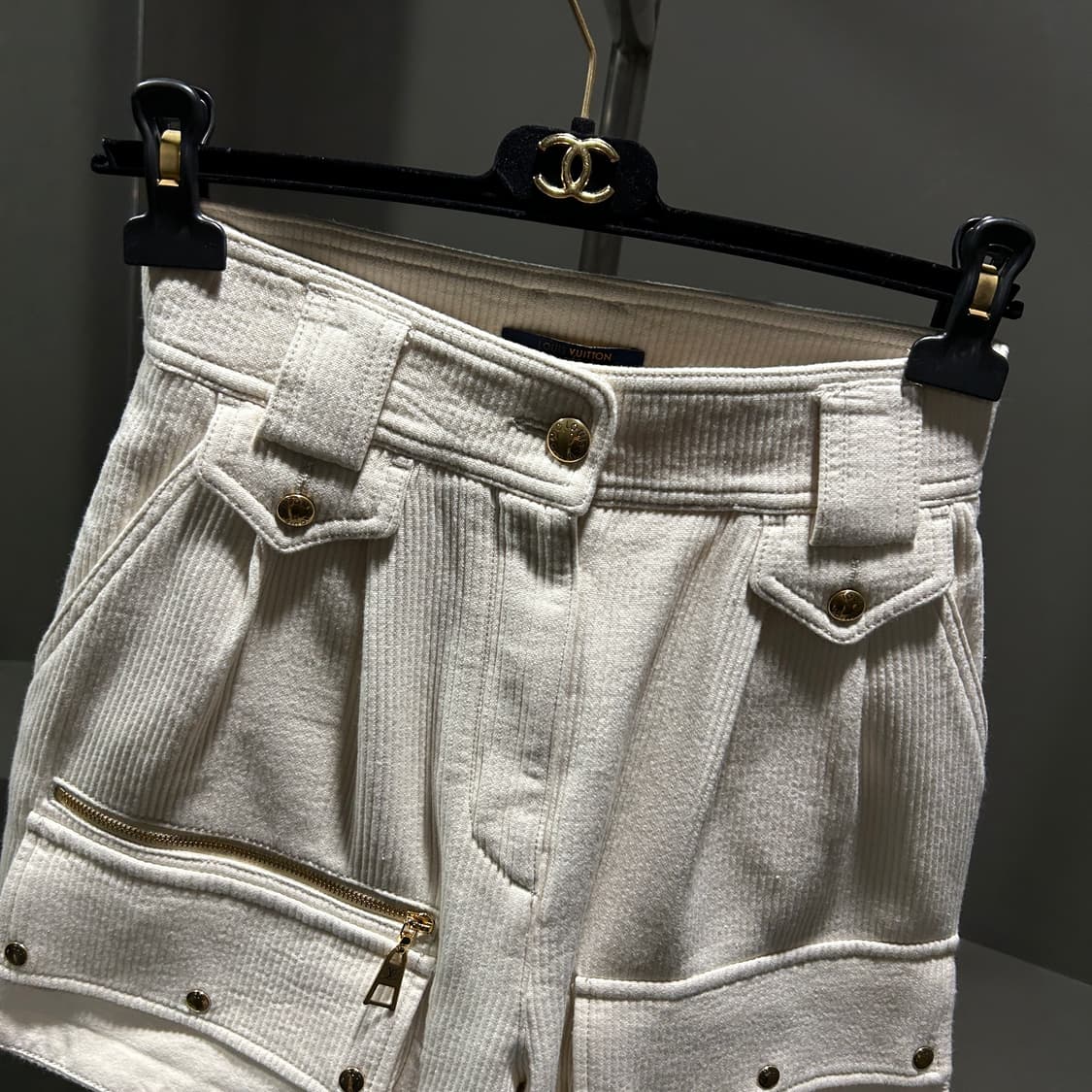 루이비통 코듀로이 사파리 쇼츠 상품이미지2