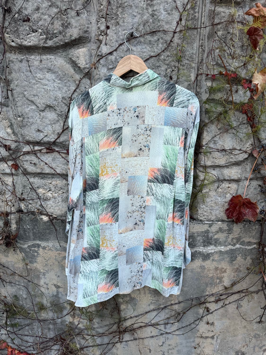 일본 빈티지 레이온 100 자연 에스닉 패턴 셔츠 상품이미지2