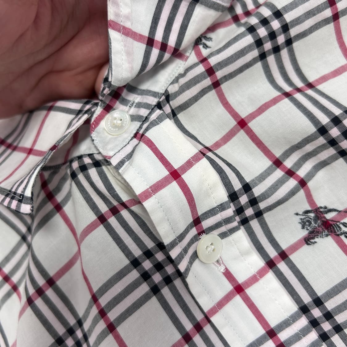 버버리 노바체크 멀티 기마로고 셔츠(M) 상품이미지4