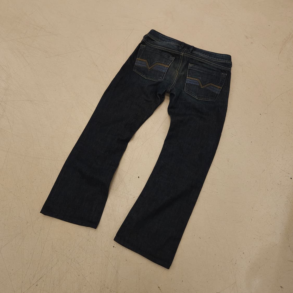 디젤 자타니 데님 팬츠 상품이미지1