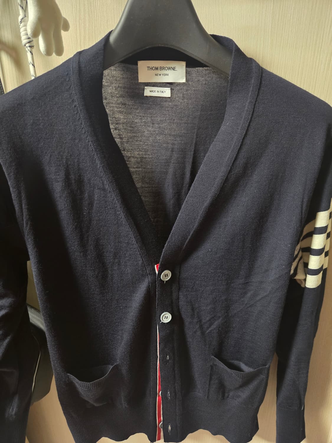 톰브라운 가디건 상품이미지1