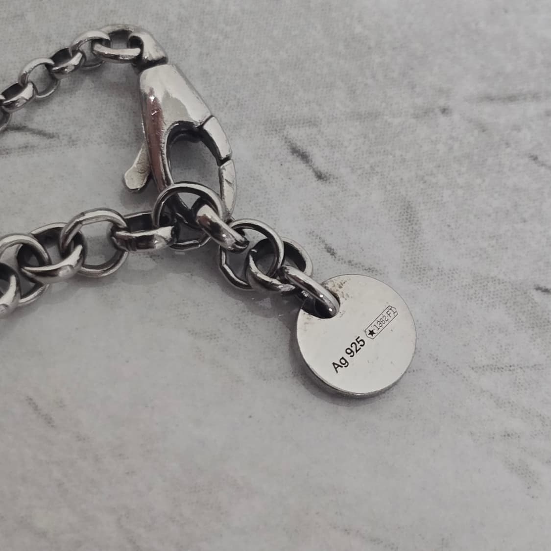 구찌 인터로킹 G 팬던트 네크리스 목걸이 판매 상품이미지7