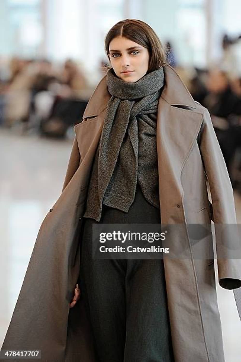 르메르 비대칭 머플러 숄 상품이미지1