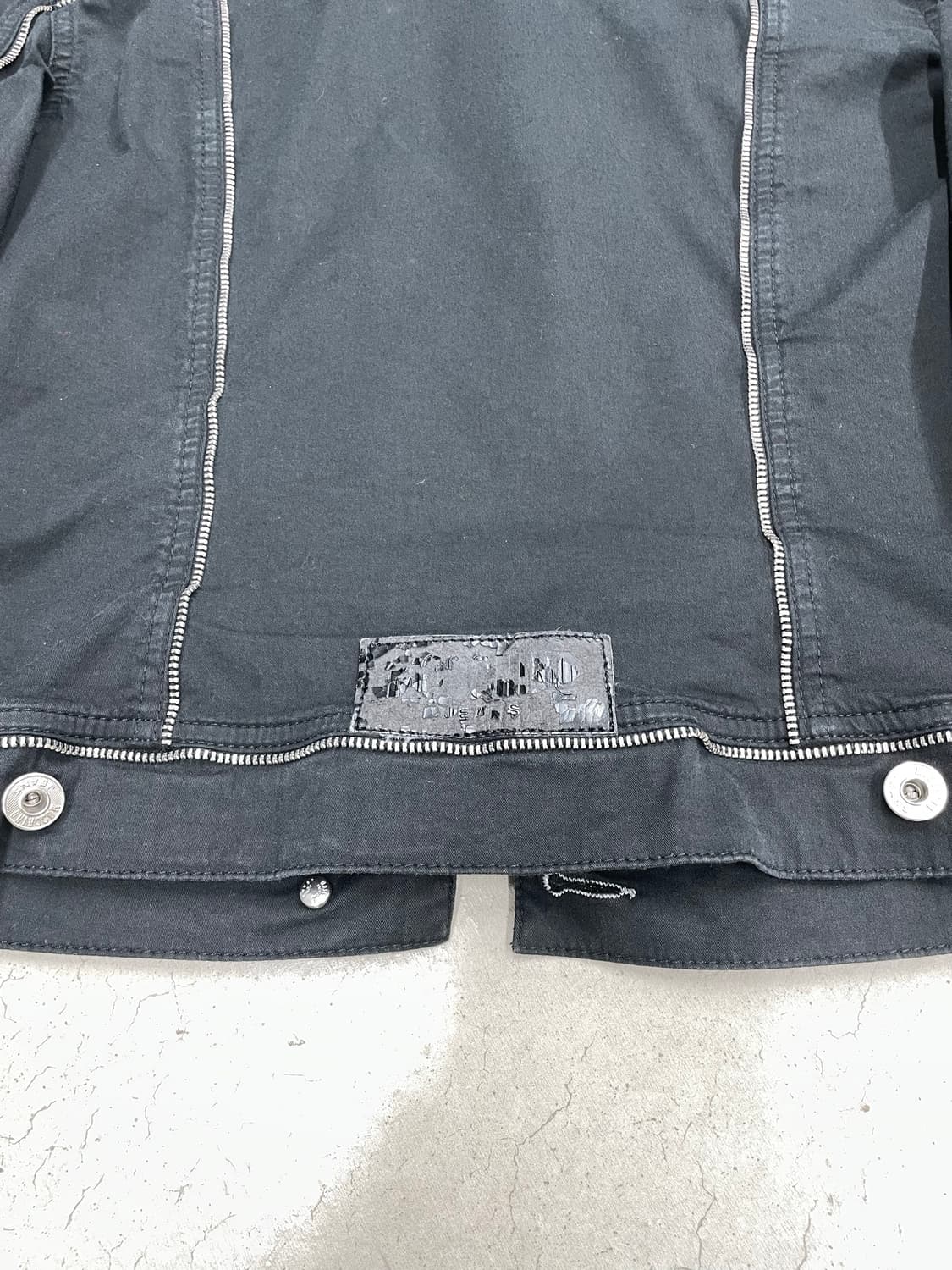 00’s Moschino Multi zipper Trucker 상품이미지6