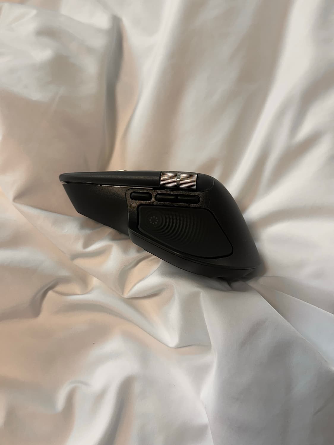 로지텍 mx master 4 상품이미지3