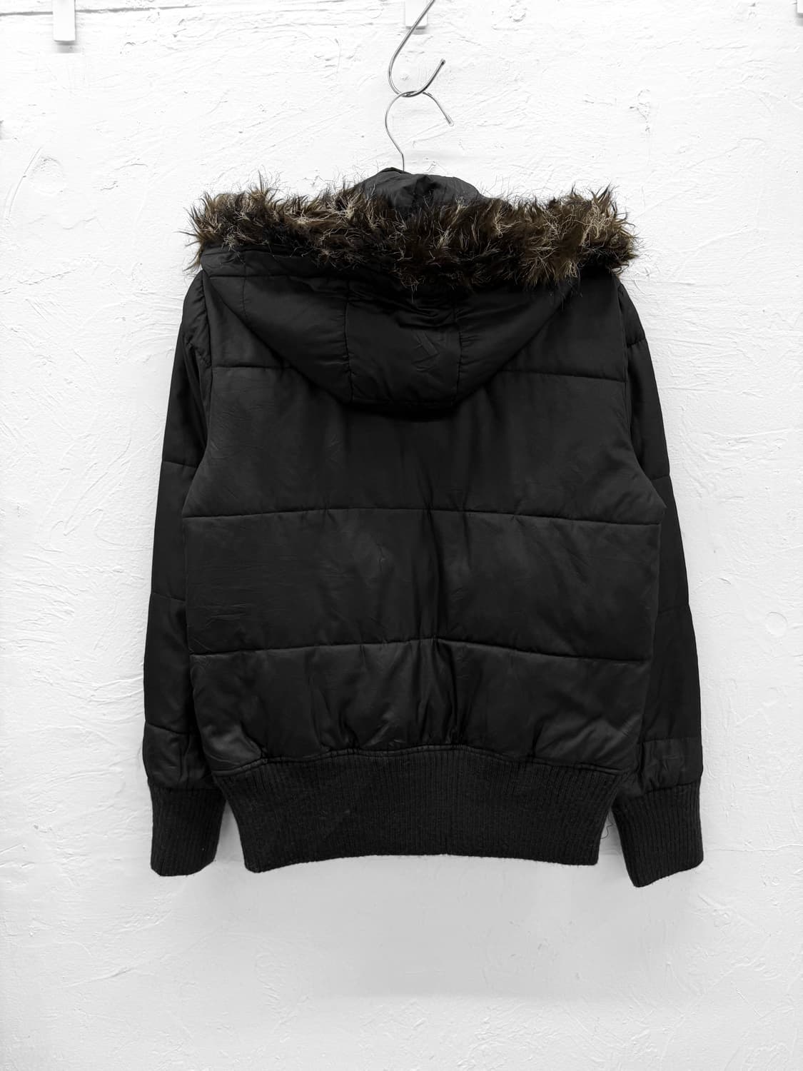 본더치 퍼 후드 경량패딩  상품이미지4