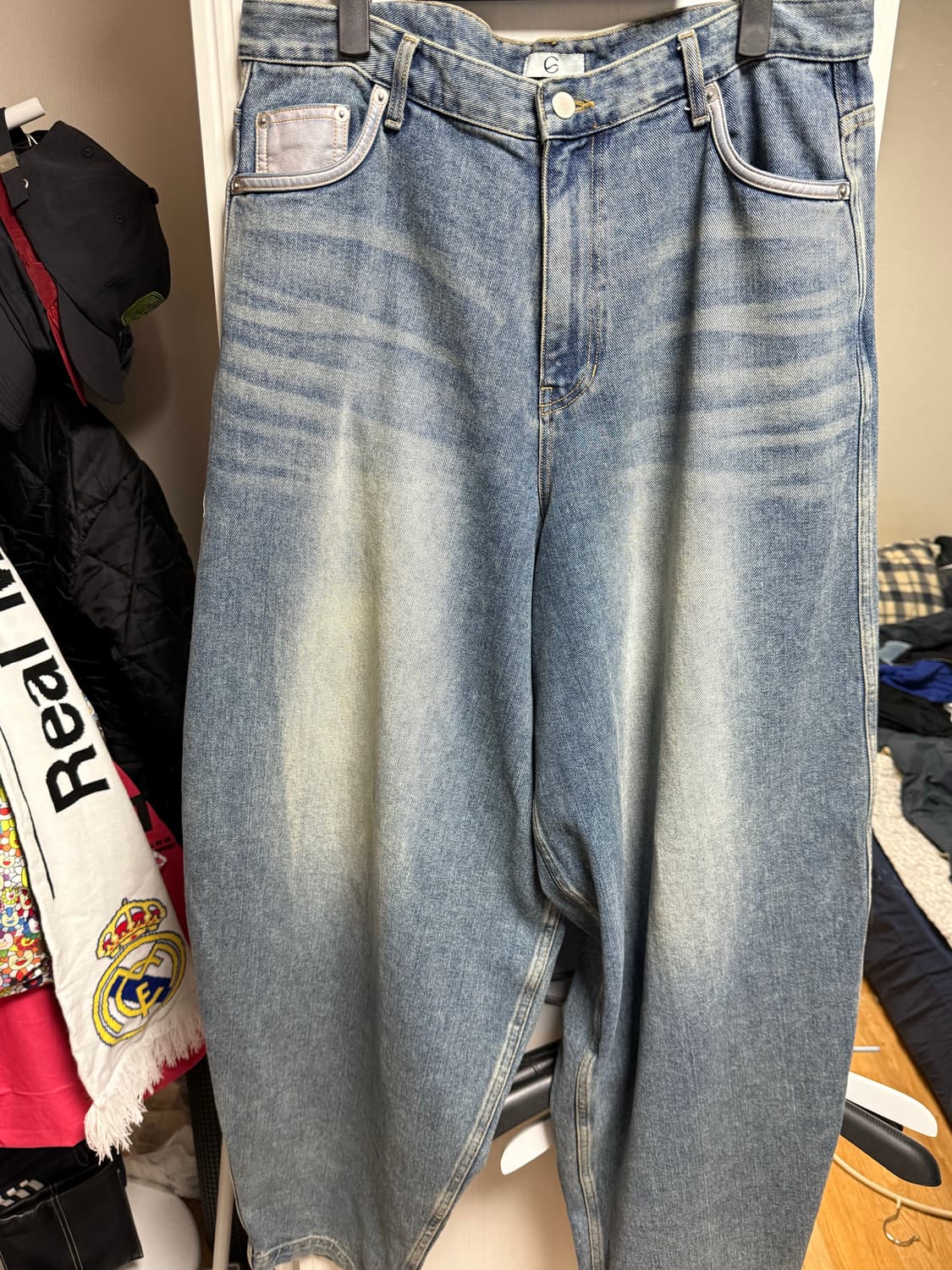 뉴치프시크DP 배기진 데님팬츠 상품이미지1