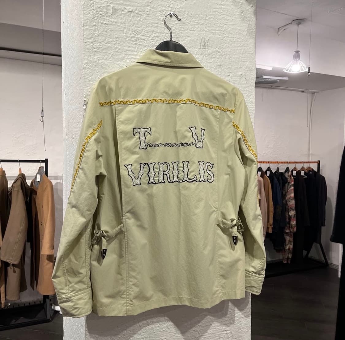 토가 비릴리스 19ss 웨스턴 그래픽 버클 자켓 상품이미지1